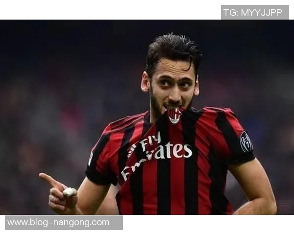 邓弗里斯状态良好可出战欧冠恰尔汗奥卢仍未恢复缺席 邓弗里斯状态良好可出战欧冠恰尔汗奥卢仍未恢复缺席