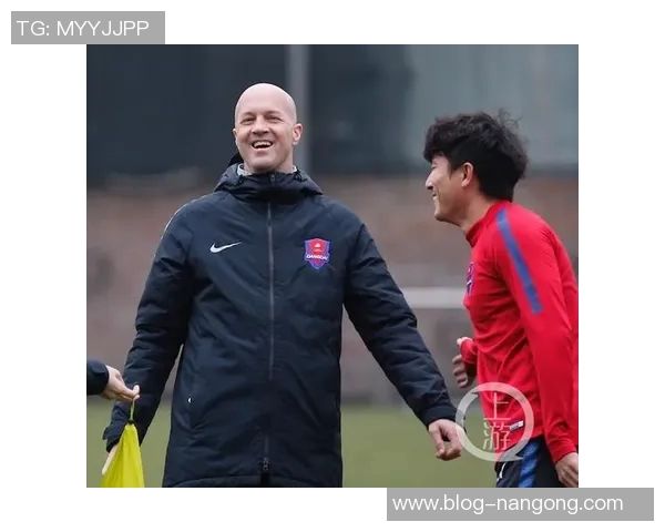 阿贾克斯宣布小克鲁伊夫回归任技术总监并有望成为法定董事 阿贾克斯宣布小克鲁伊夫回归任技术总监并有望成为法定董事